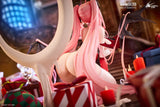 1/6 Destiny Child: Snowfall Grilla Figure