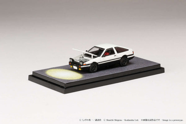 1/64 Toyota SPRINTER TRUENO GT APEX (AE86) / Initial D Engine Equipped Model with Wataru Akiyama